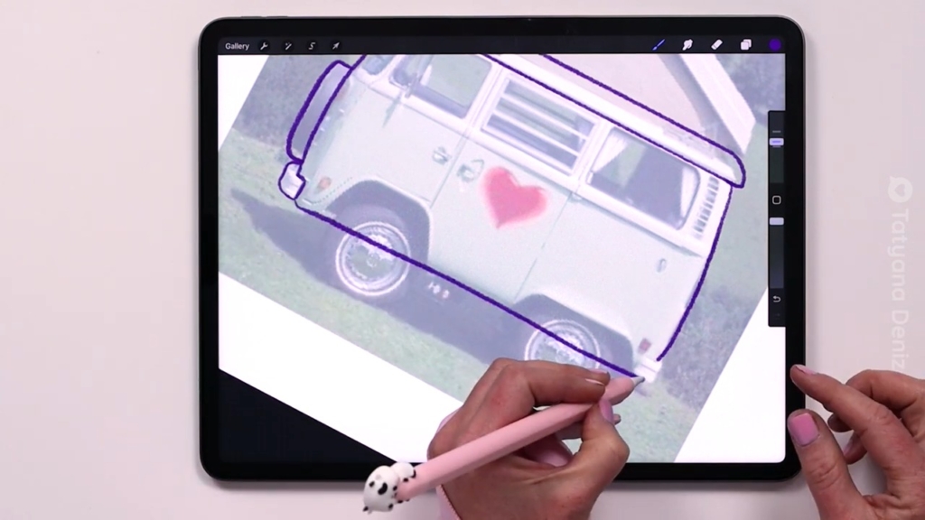 Trace the photo in Procreate to create line art by following big shapes.